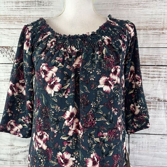 Spirit of Grace Dress size Small Black Berry Floral Teal Stretch Smocked Knee - Picture 6 of 11